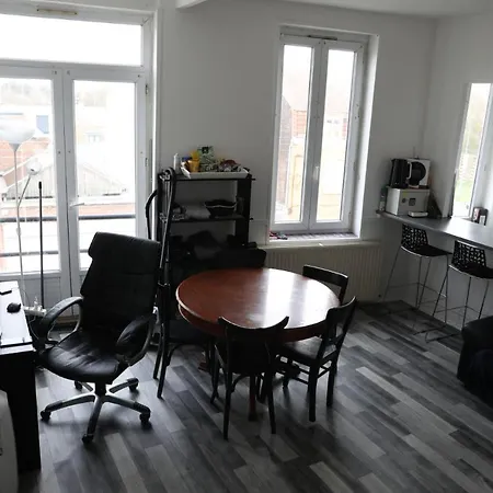 Hostel Duplex 15 *